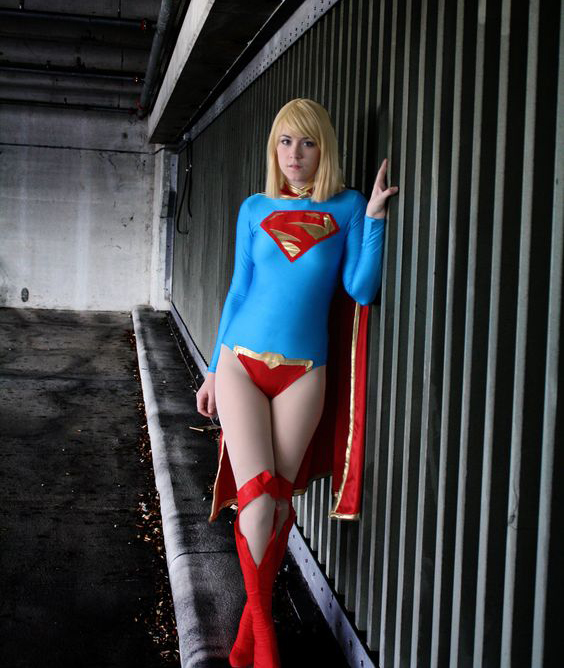 Sexy Supergirl Halloween Costumes For Women